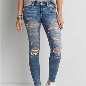 American Eagle Distressed Jeans